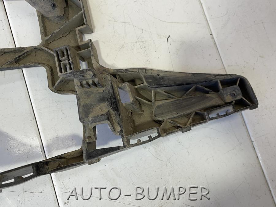 Ford Mondeo 4 2007- Кронштейн переднего бампера правый 7S7117E856A, 7S71-17E856-A